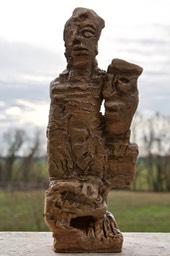WILDE JAGD, Terrakotta 2022, gebrannt, h = 36 cm